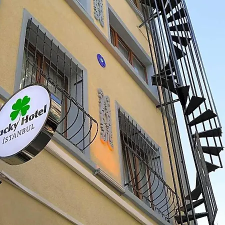 Hotel Lucky