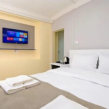 Hotel Lucky